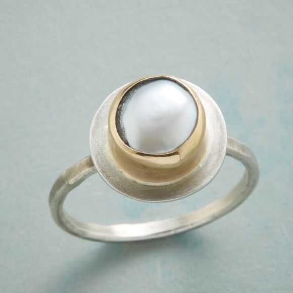 Sundance Sterling, Gold, & Pearl Ring - Picture 2 of 3